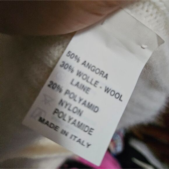 Madeleine Angora / Wool Blend Oversized Turtlenecck Sweater in Cream / O… - Picture 5 of 6